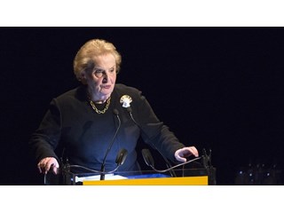 Politico: Олбрайт призвала Трампа быть начеку на встрече с «бывшим офицером КГБ» Politico: Олбрайт призвала Трампа быть начеку на встрече с «бывшим офицером КГБ»
