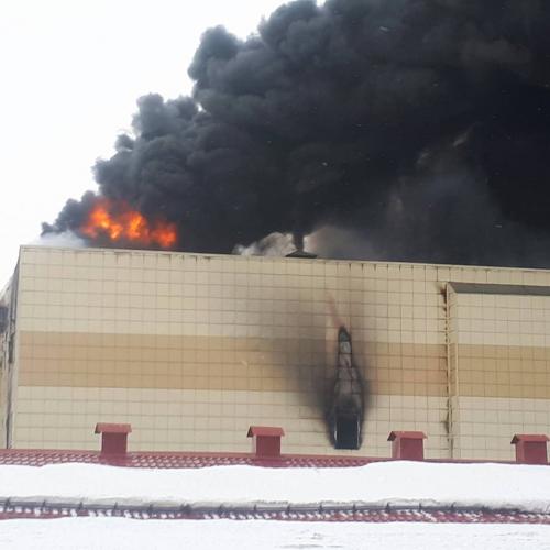 Руководство ТЦ в Кемерове: в здании подожгли поролон