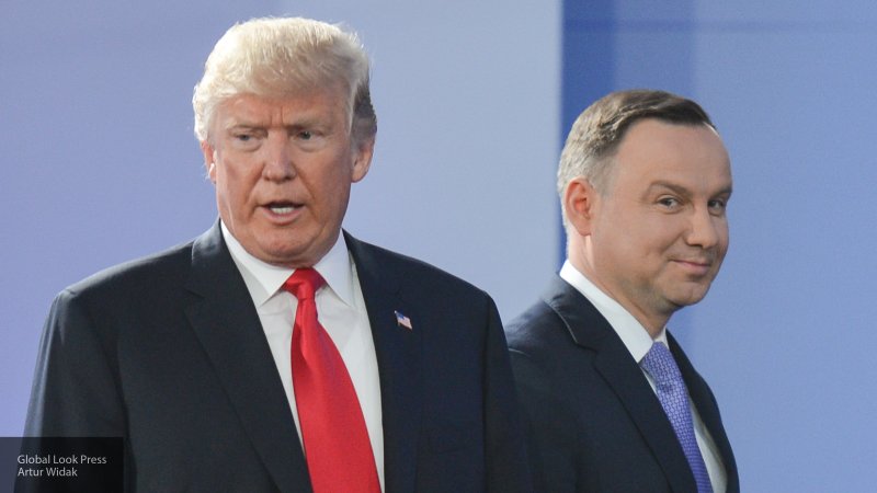 Дуда решил назвать американскую военную базу в Польше в честь Трампа