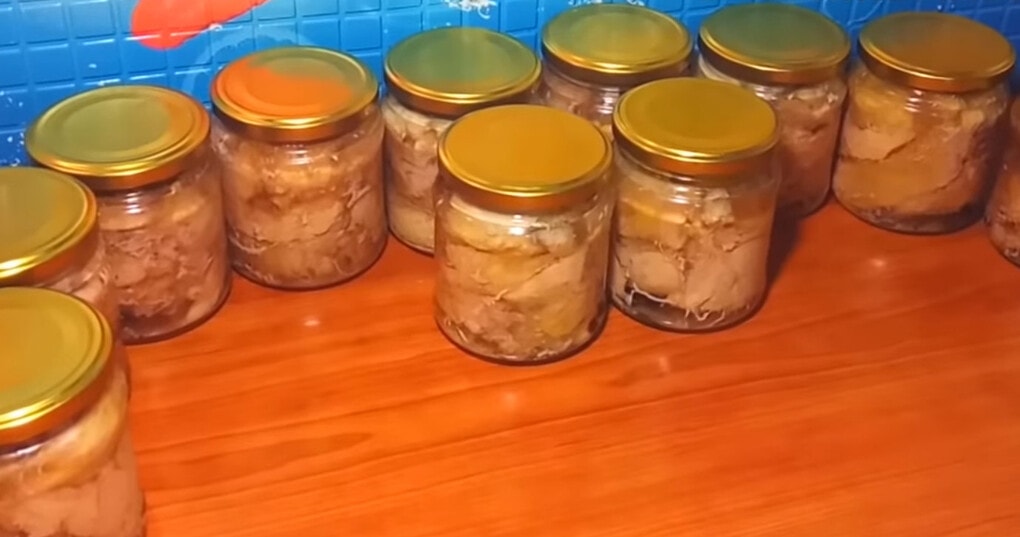 Куриная тушенка для ленивых: вкуснее, чем из магазина