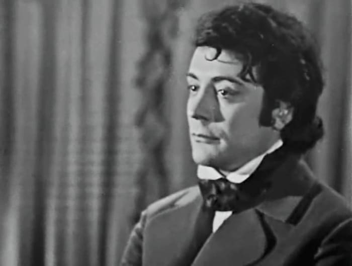 Алексей Самойлов в телеспектакле *Былое и думы*, 1970 | Фото: kino-teatr.ru Как Татьяна Самойлова повторила успех своего отца, и чем за это поплатилась: Анна Каренина, дочь полковника Щорса