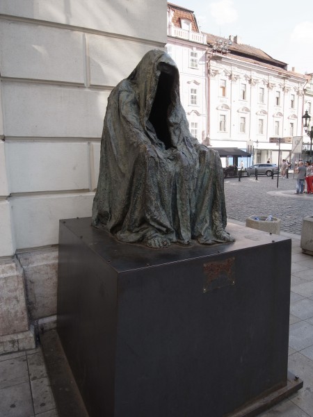 R0012709
