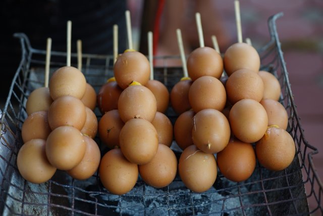 Яйца гриль в мангале на шампурах пошаговый рецепт с фото