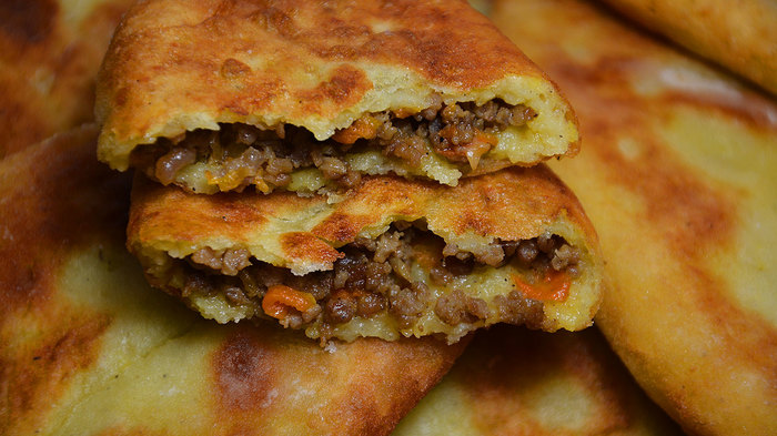Картофельные пирожки с фаршем – пошаговый рецепт пирожков жареных на сковороде с фаршем из картофельного теста видео рецепт, фоторецепт, пирожки с мясом, пирожки на сковороде, пирожки с фаршем, рецепт, картофельное тесто, видео, длиннопост