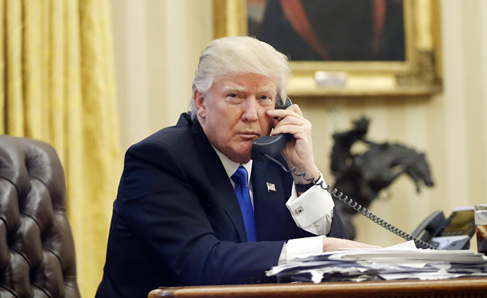 Путин отверг просьбу Трампа выслать 10 000 российских военных на охрану Белого дома
