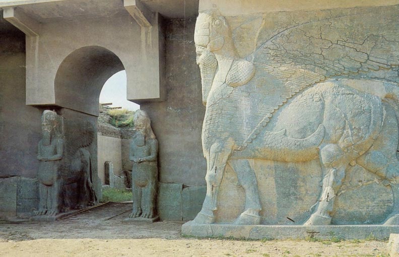 Исторические памятники,
уничтоженные ИГИЛ Исторические памятники,
уничтоженные ИГИЛ