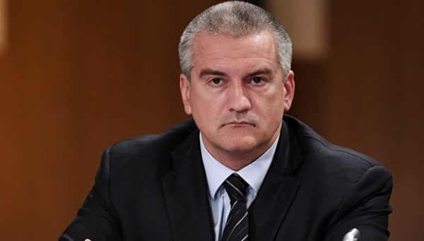 Глава Крыма прокомментировал задержание вице-премьера Крыма Виталия Нахлупина Глава Крыма прокомментировал задержание вице-премьера Крыма Виталия Нахлупина