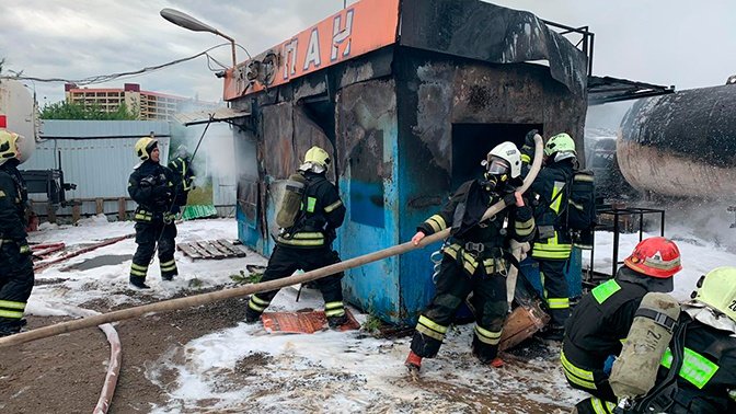 Столичный пожарный награжден медалью «За отвагу на пожаре»