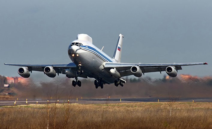 Самолет Ил-80