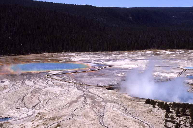 Гейзеры Йеллоустон (Yellowstone). Фото.