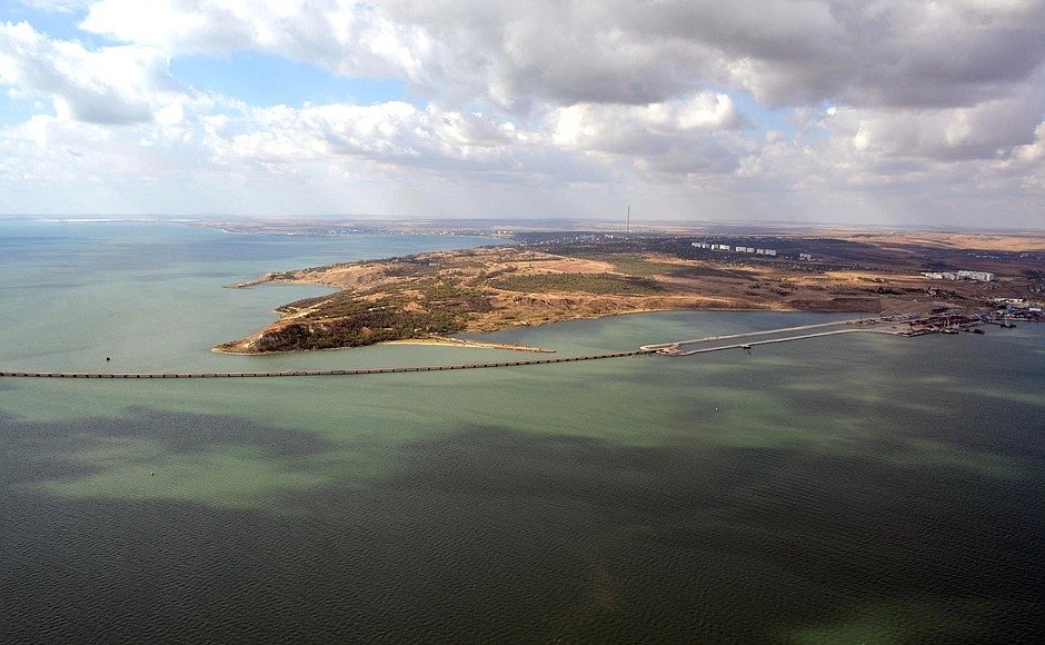 В Крыму высмеяли Украину из-за иска против России по Керченскому мосту