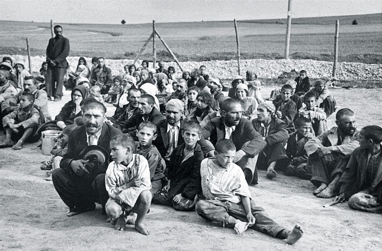 Картинки по запросу tziganes camps de concentration
