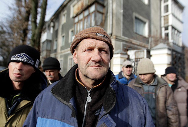 Чиновники годами оскорбляли россиян. Как и когда они ответят за хамство?