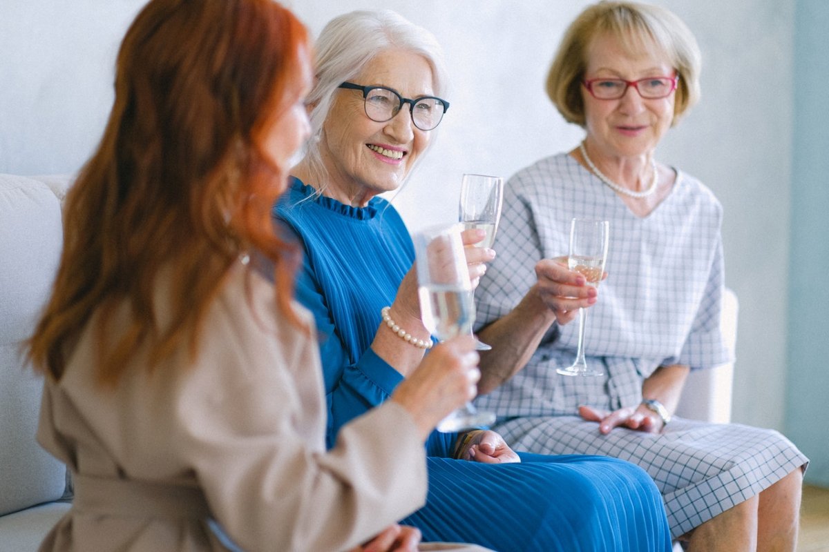 Привычка употребления алкоголя, которая дает высокую вероятность дожить до 90 лет