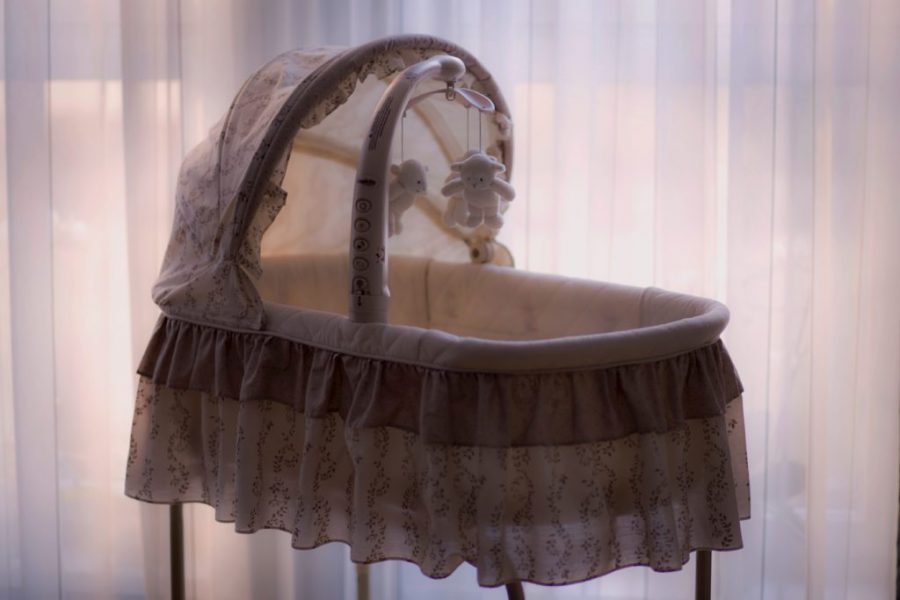 Мать услышала крик кошки из спальни, где спала 1,5-месячная дочка. Кошка спасла крохе жизнь! Мать услышала крик кошки из спальни, где спала 1,5-месячная дочка. Кошка спасла крохе жизнь!