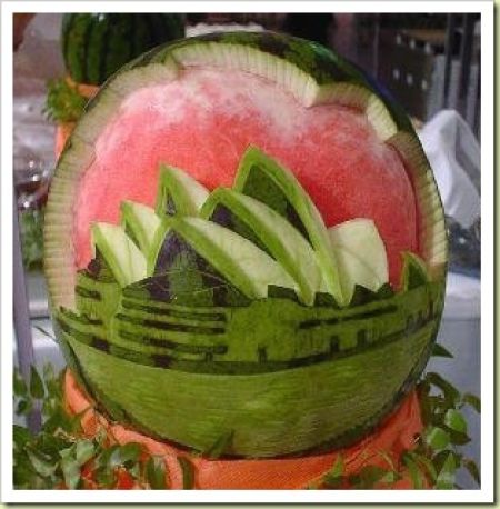 Amazing Watermelon Carvings (75 pics) Amazing Watermelon Carvings (75 pics)
