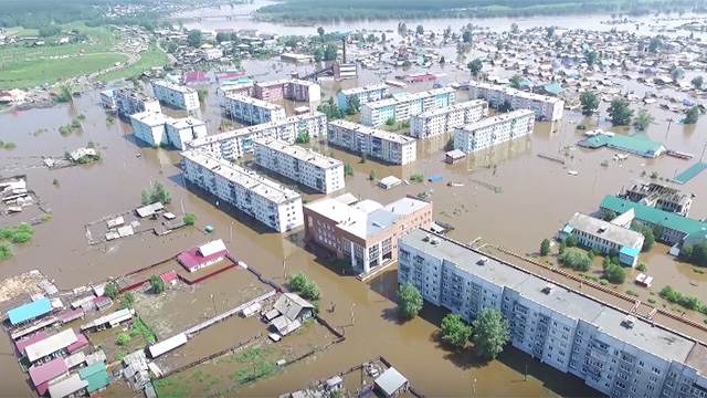 Власти назвали число получивших выплаты после подтопления в Иркутске
