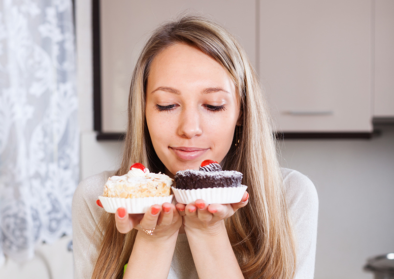 Названы самые опасные для женского здоровья привычки