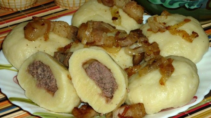 Украинские галушки с мясом Украинские галушки с мясом