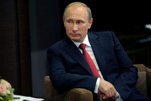 Путин пообещал помочь россиянам и бизнесу