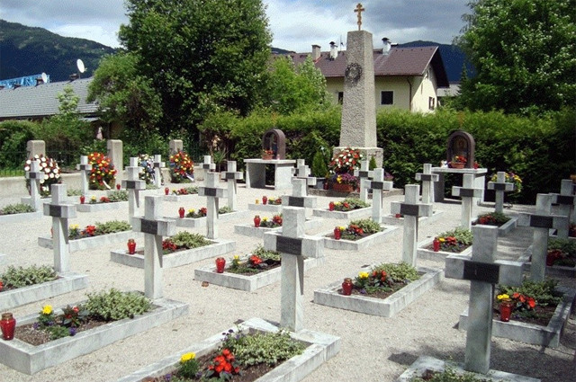 Кладбище казаков в Лиенце. Коллаборационисты и их участь