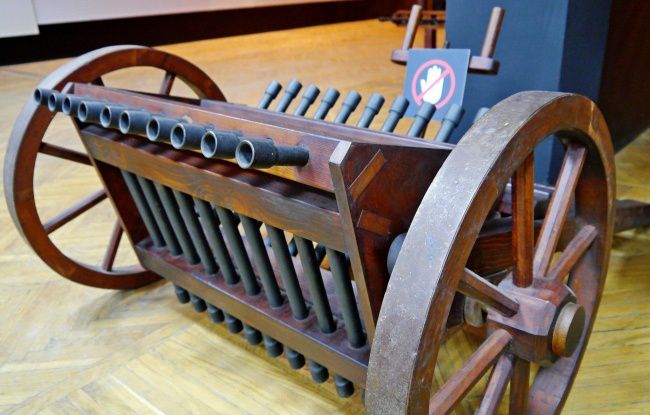 Гениальные изобретения и загадки Леонардо да Винчи леонардо да винчи, изобретатель, день рождения