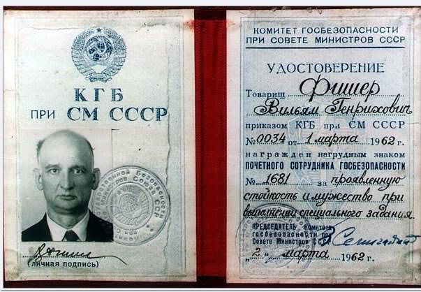 Нелегал раскрывает тайны... Генерал Юрий Дроздов рассказал о работе разведки... Нелегал раскрывает тайны... Генерал Юрий Дроздов рассказал о работе разведки...