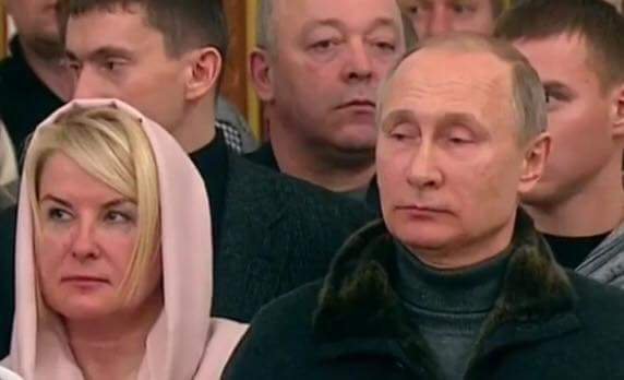 Президента преследует загадочная блондинка Президента преследует загадочная блондинка ynews, блондинка, загадка, подданные, президент, преследование, путин