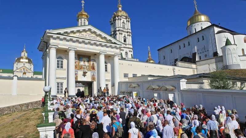 Православные на Украине воззвали о защите от беззакония раскольников