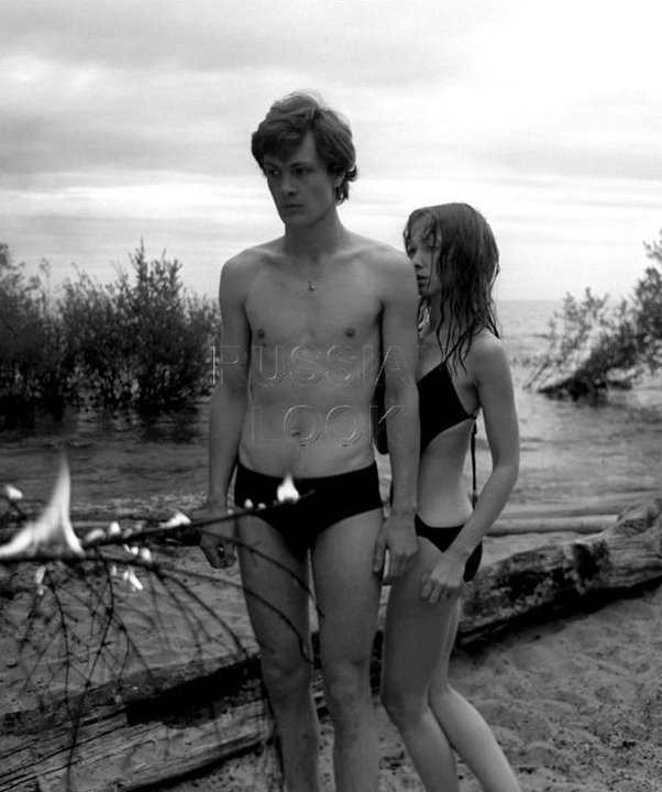 Юрий Мороз и Марина Левтова в кинокартине Динары Асановой «Пацаны», 1983 год. Юрий Мороз и Марина Левтова в кинокартине Динары Асановой «Пацаны», 1983 год. СССР, знаменитости, кино, супружеские пары, факты