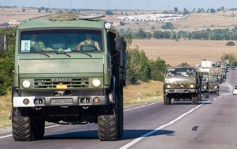 Опять батарейки сели? Украина обвинила Россию в переброске военной техники