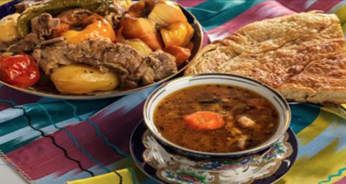 Шурпа, рецепт которой прост до удивления — это один из самых древних видов супа.