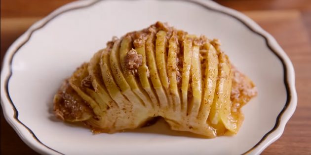 Запечённые яблоки-гармошки Запечённые яблоки-гармошки