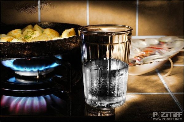 Непонятная водка. Как всё русское.. Непонятная водка. Как всё русское..