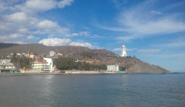 «Самой стыдно от такого решения…» — прожив всю жизнь в Крыму крымчнка рассказала, почему уехала на Украину «Самой стыдно от такого решения…» — прожив всю жизнь в Крыму крымчнка рассказала, почему уехала на Украину