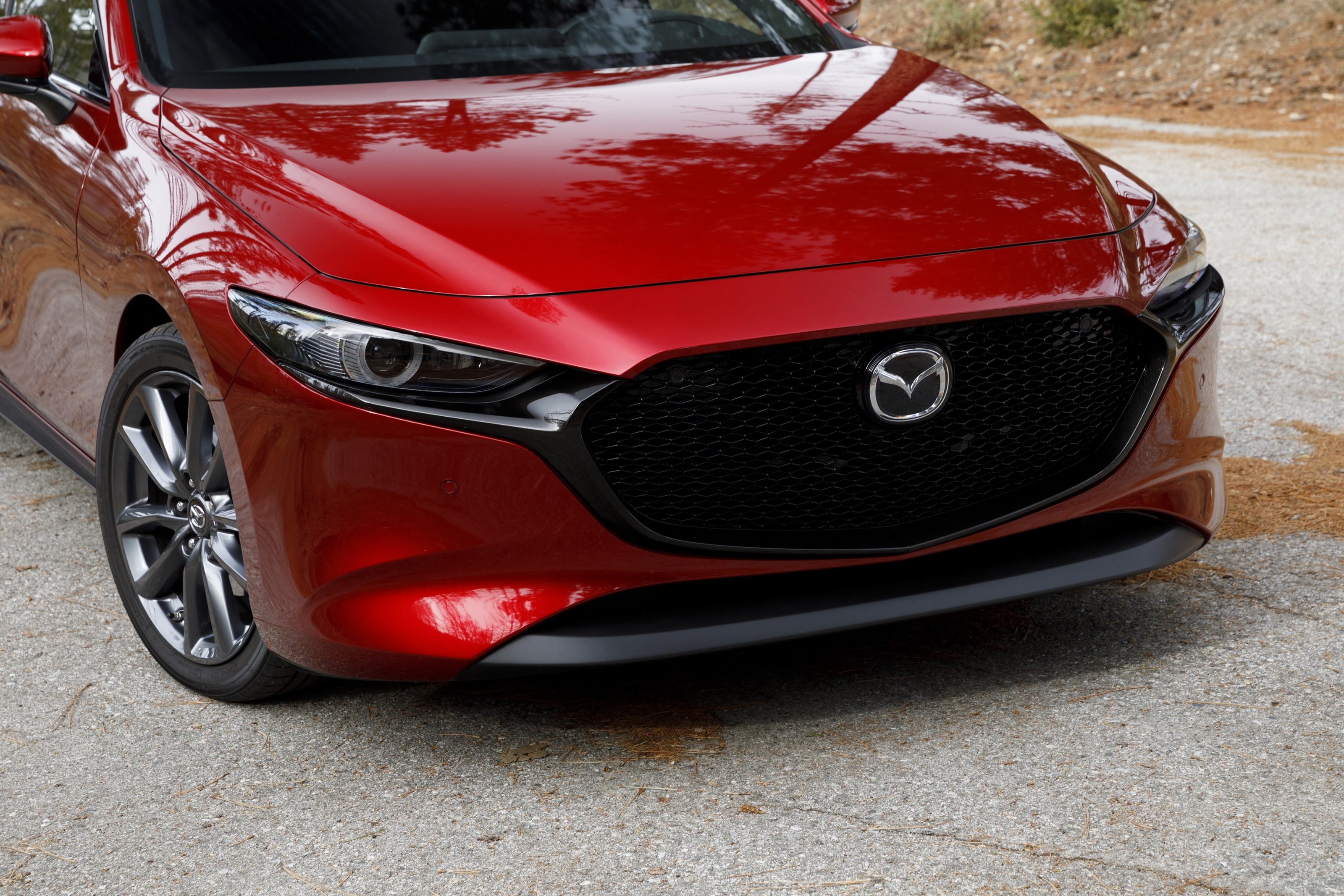 Хэтчбек Mazda3 появится в России в июле Хэтчбек Mazda3 появится в России в июле