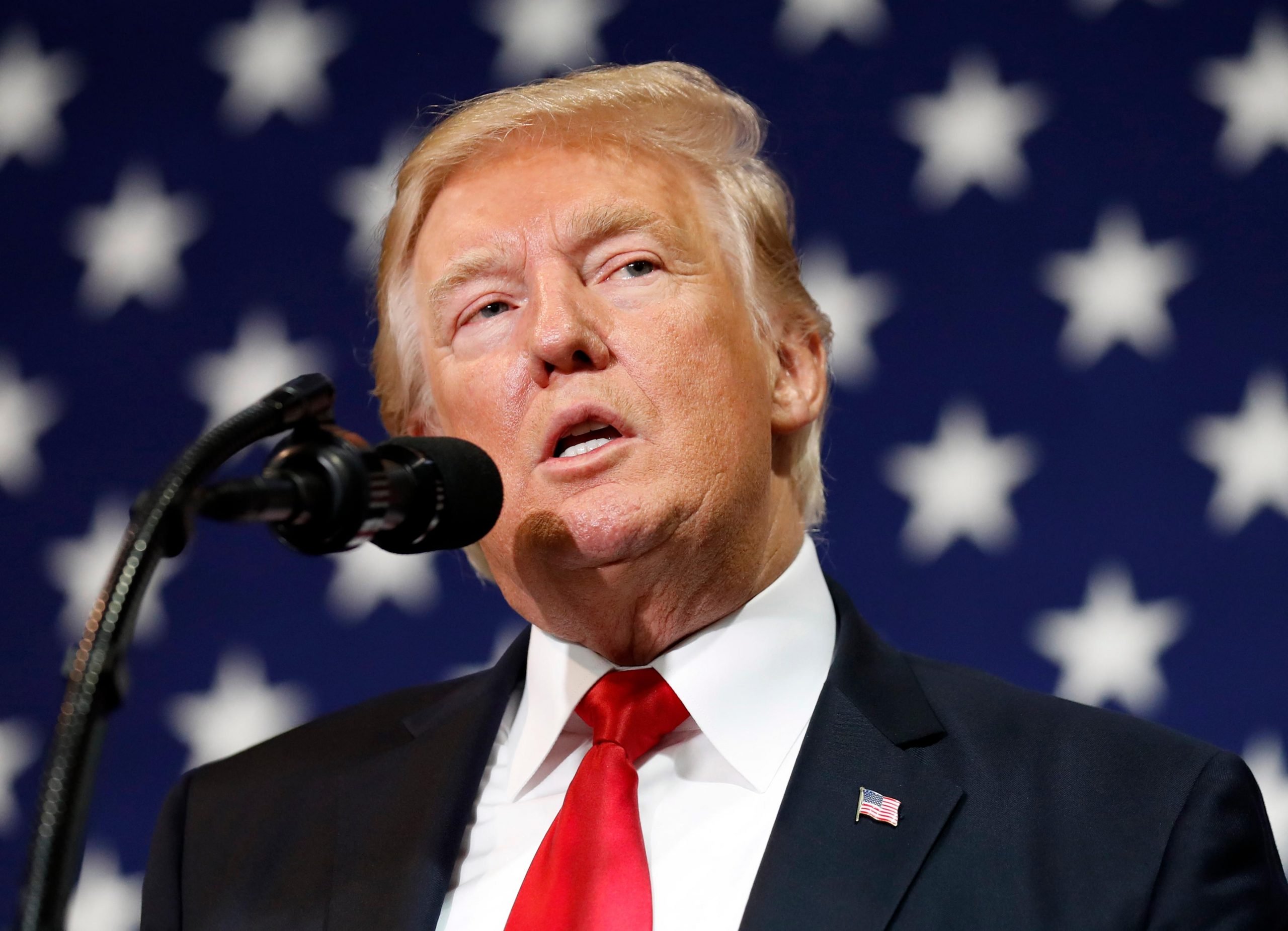 Трамп напомнил, что белокожие не реже погибают от рук полиции