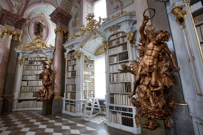 Роскошный монастырь Admont Abbey Роскошный монастырь Admont Abbey