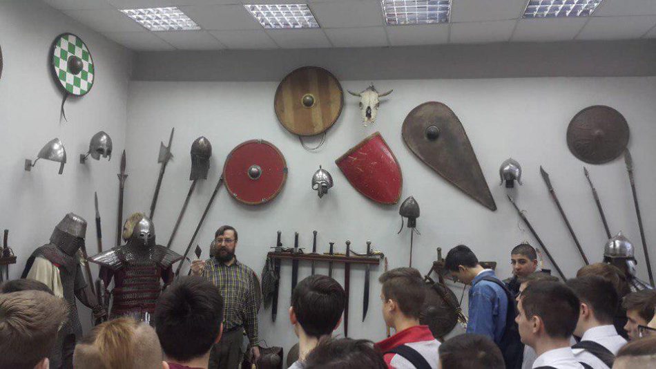 Урок живой истории. Фото: молодежная палата Алексеевского