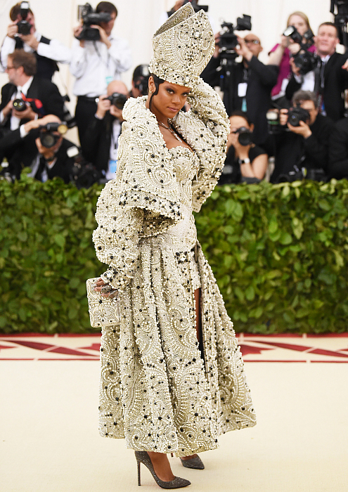 ✨ 4 увлекательных факта о самом модном событии года – Met Gala