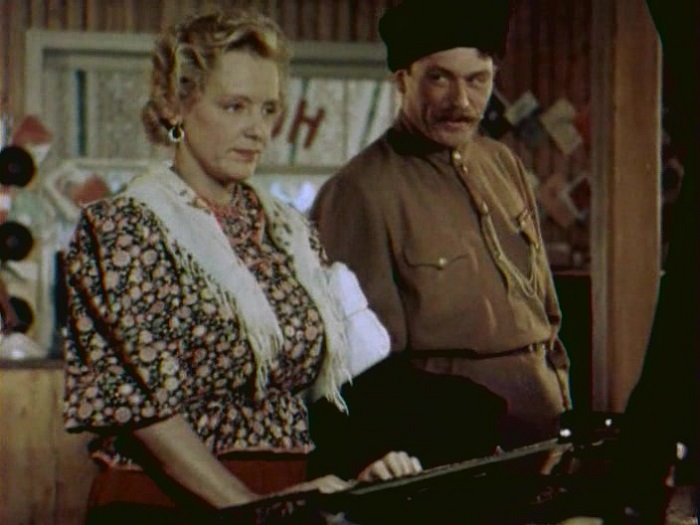 Кадр из к/ф «Кубанские казаки» (1949). | Фото: ic.pics.livejournal.com. Кадр из к/ф «Кубанские казаки» (1949). | Фото: ic.pics.livejournal.com.