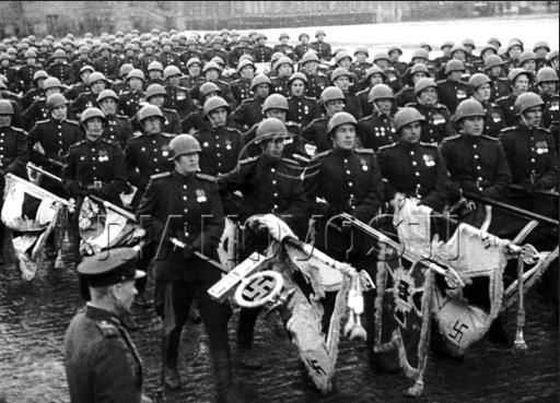 "РАЗВАЛИНАМИ РЕЙХСТАГА УДОВЛЕТВОРЕН!!!" вов, победа