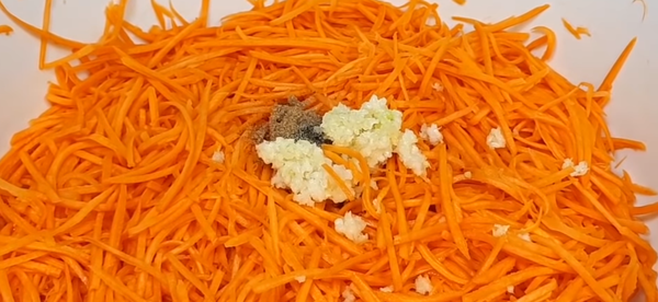 Чеснок и перец лучше подбирать под свой вкус, если не доверяете моему))