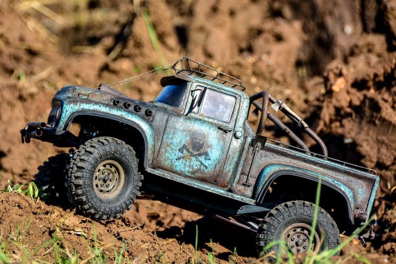 Сногсшибательная модель пикапа Ford F-100 Сногсшибательная модель пикапа Ford F-100 ford, rc модель, авто, автомобили, игрушка, моделизм, своими руками