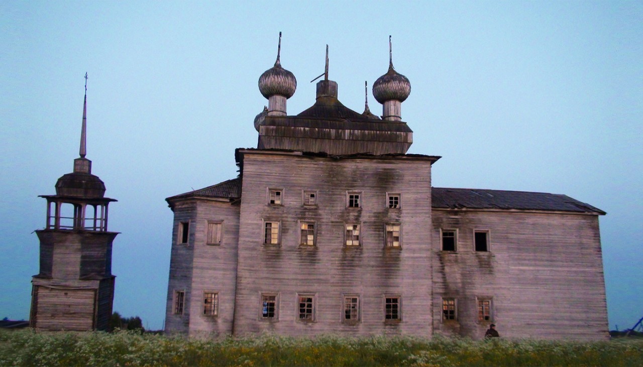 <p>Фото: © <a href="e;http://obsheedelo.ru/index.php/khramy-i-chasovni/katalog/regionalnye/item/796-khram-svyatitelya-nikolaya-chudotvortsa-v-d-yumizh"e; target="e;_blank"e;>obsheedelo.ru</a></p>