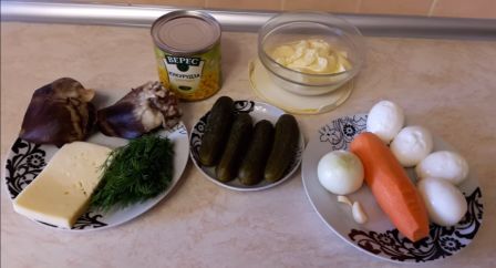 Оригинальные рецепты салатов на 8 марта. Праздничное меню в Международный Женский День