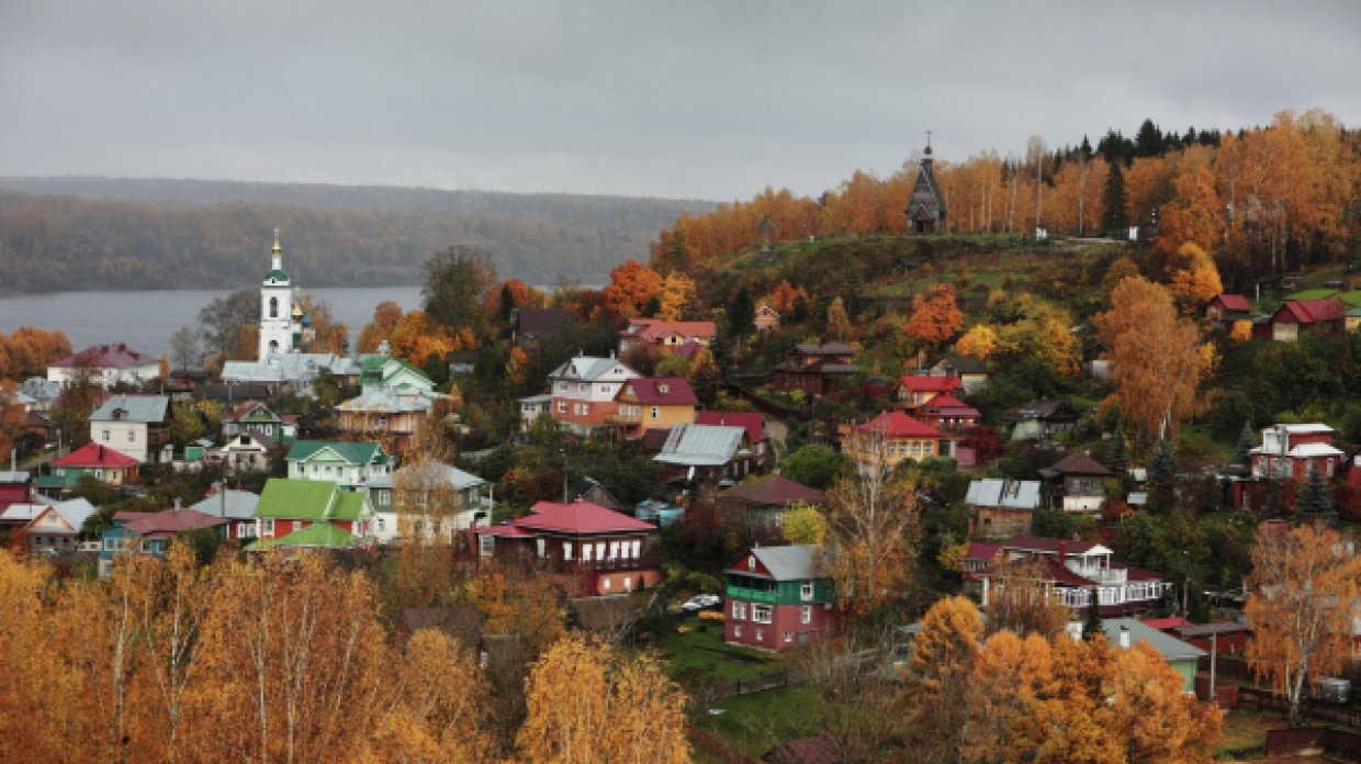 Назван топ-5 самых популярных у туристов малых городов России