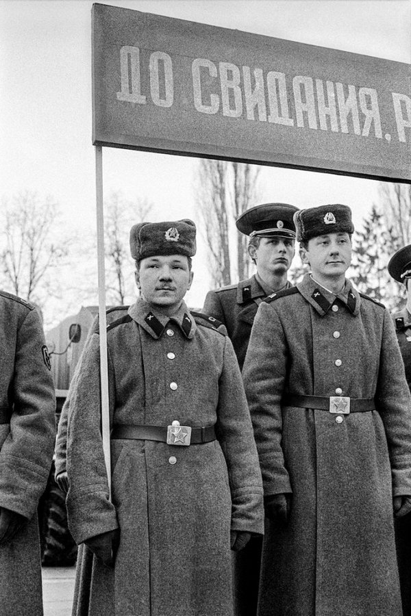 Чтобы помнили : Период распада атмосфера конца 80-х и 90-х годов Чтобы помнили : Период распада атмосфера конца 80-х и 90-х годов