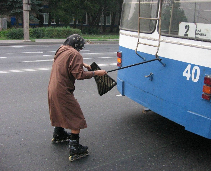Все торопятся, всем ехать надо..... Все торопятся, всем ехать надо.....