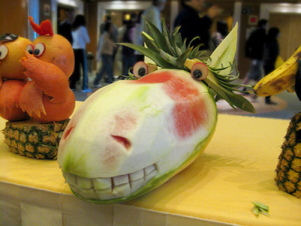 Amazing Watermelon Carvings (75 pics)